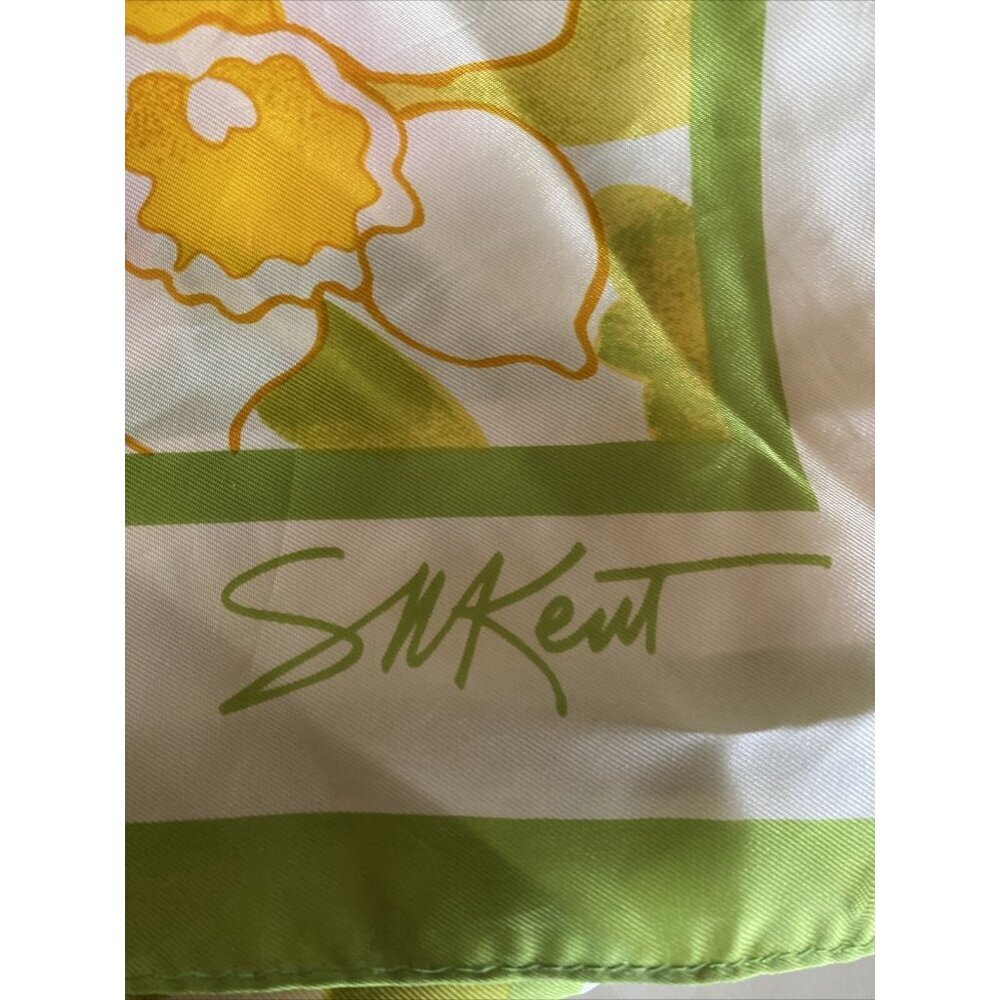 Avon Burst Of Spring S M Kent Scarf Lime‎ Green Yellow White Japan - Picture 4 of 6
